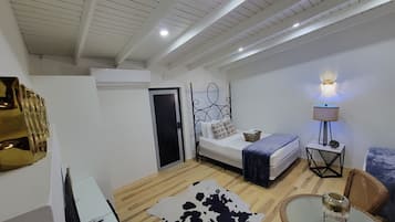 Wifi gratis y ropa de cama