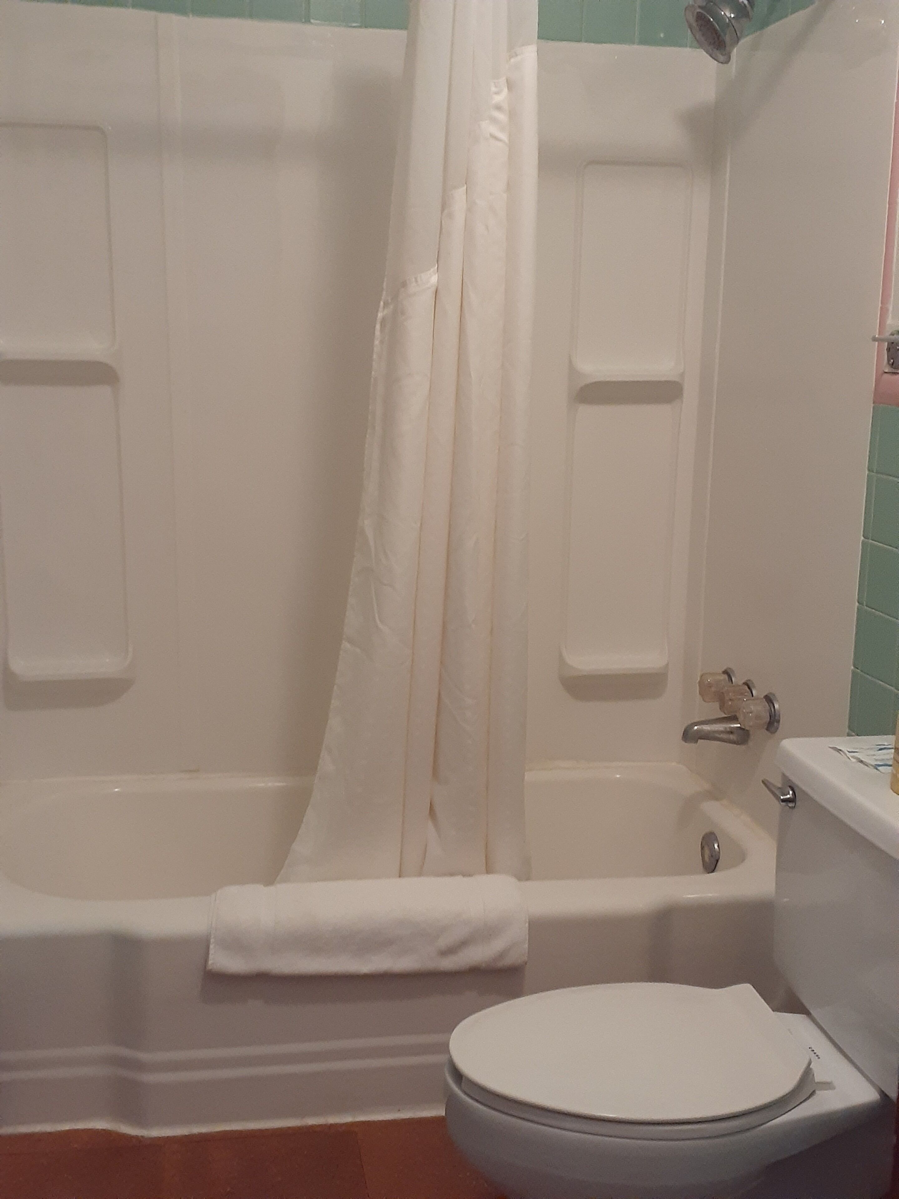 Photo - Cortland Motel