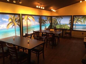 Restaurant - Maplewood Lodge (Lyndonville)