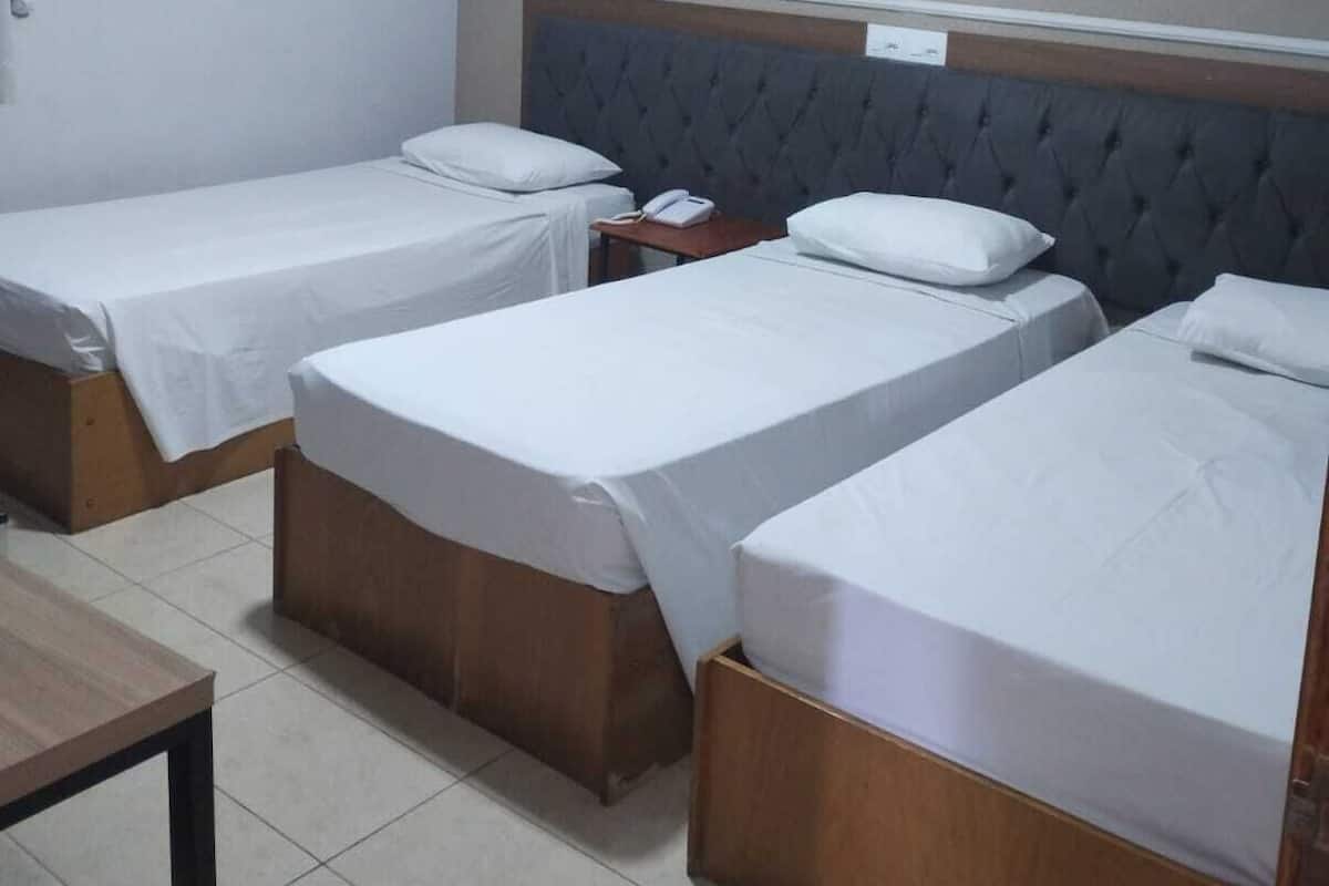 Luxury Triple Room