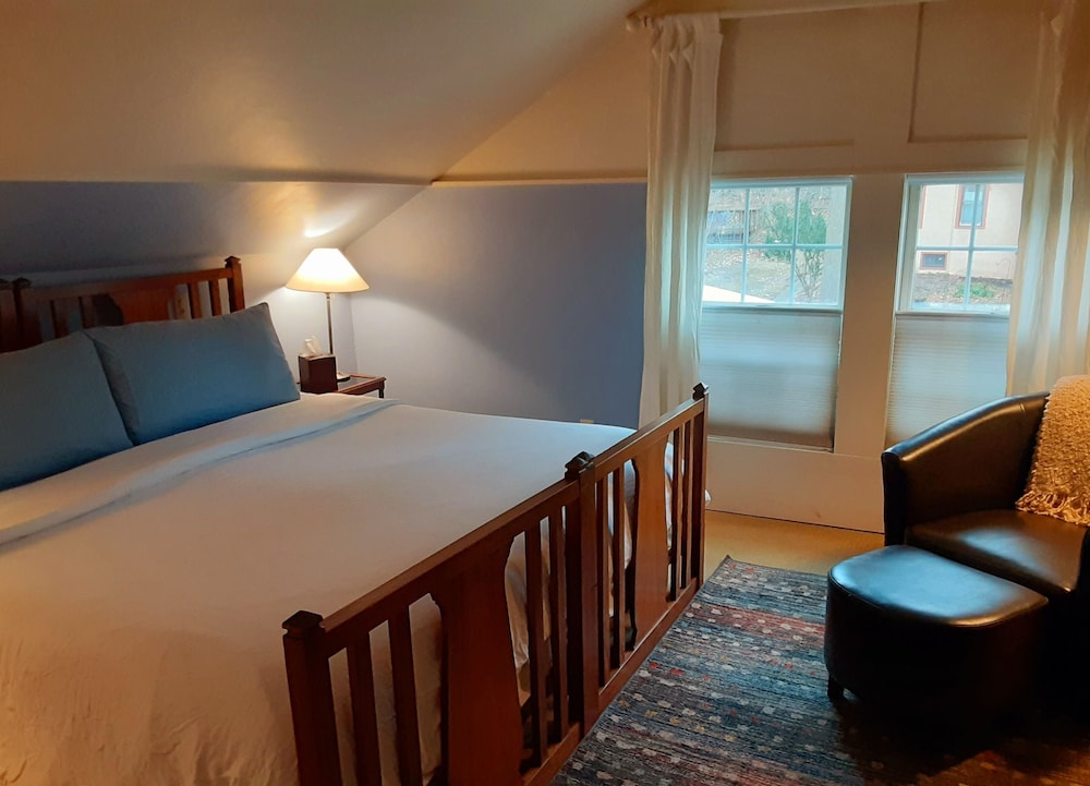 Inn On Columbia photo 8