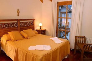 Safe på rommet, barnesenger (inkludert) og wi-fi (inkludert)