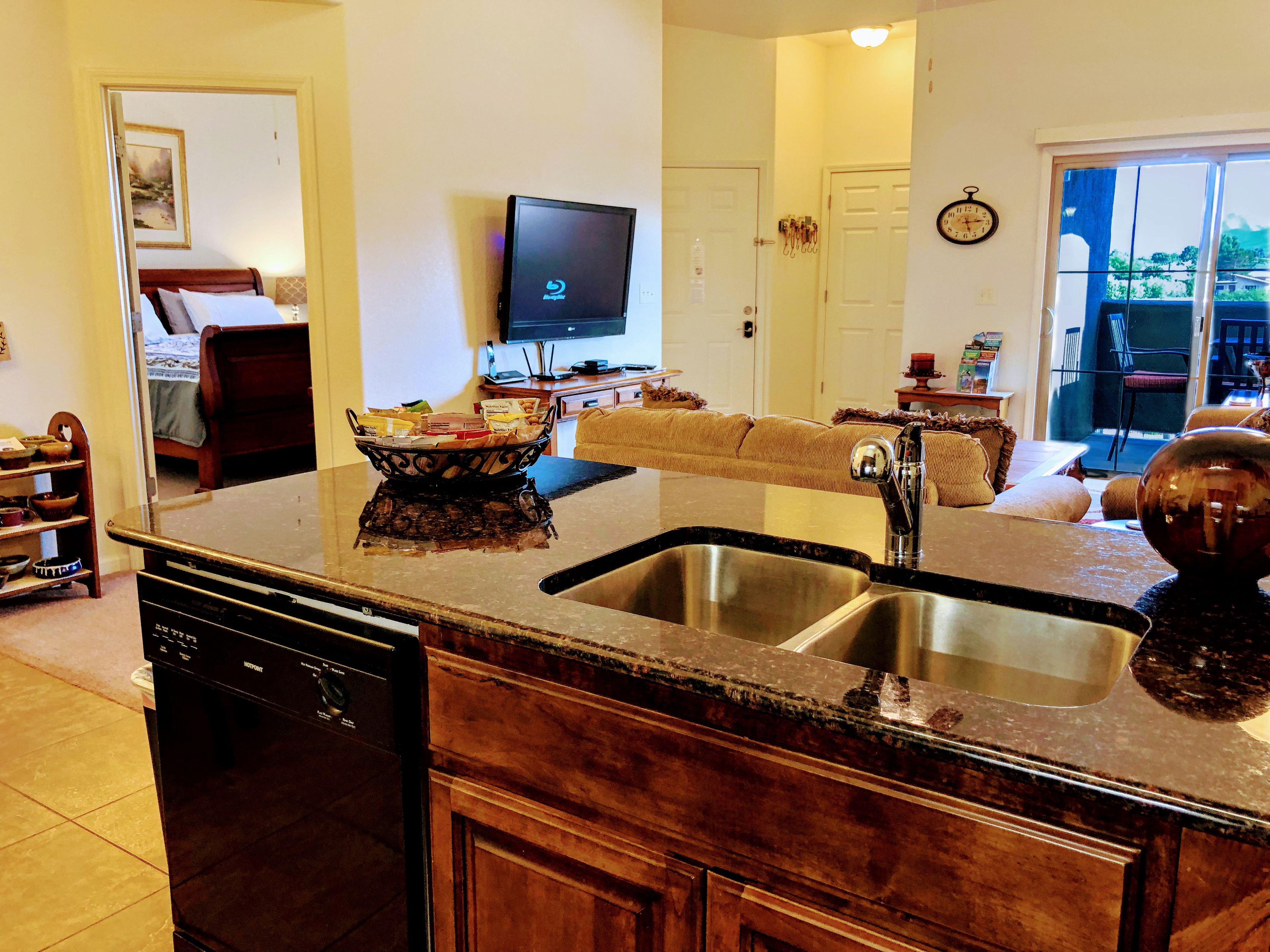 condo, pool view | private kitchen | full-sized fridge, microwave, oven, stovetop