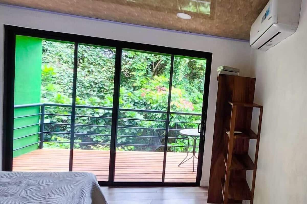 Honeymoon Studio Suite | 2 bedrooms, in-room safe, individually decorated, individually furnished