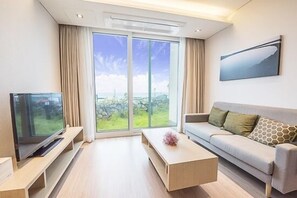 Standard Villa | Living room