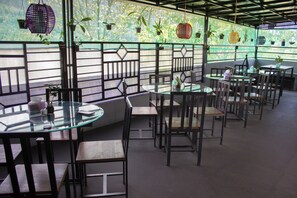 Restaurant - Bromo Ecolodge Hotel (Sukapura)