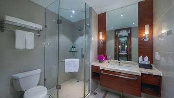Minibar, in-room safe, desk, blackout curtains