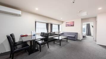Premium Apartment, 2 Bedrooms | Living area