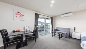Desk, laptop workspace, soundproofing, iron/ironing board - 311 Motel Riccarton (Christchurch)