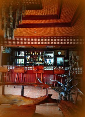 Bar (en la propiedad)