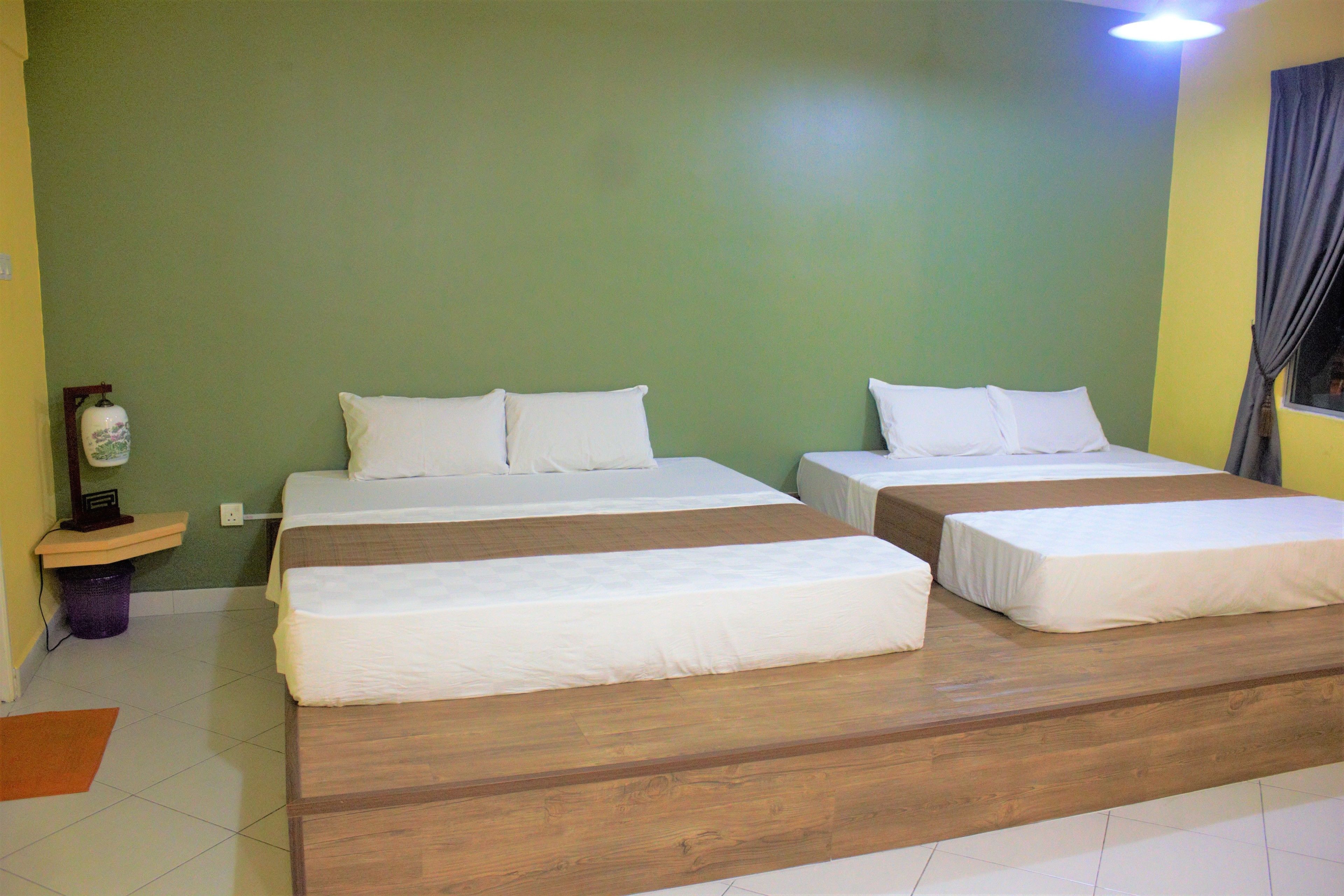 Premier Double or Twin Room | Seterika/papan seterika, Wi-fi percuma, cadar katil 