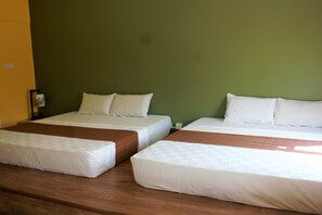 Double Twin Premier | Iron/ironing board, free WiFi, bed sheets - Aeon Tebrau Apartment Johor Bahru (Johor Bahru)