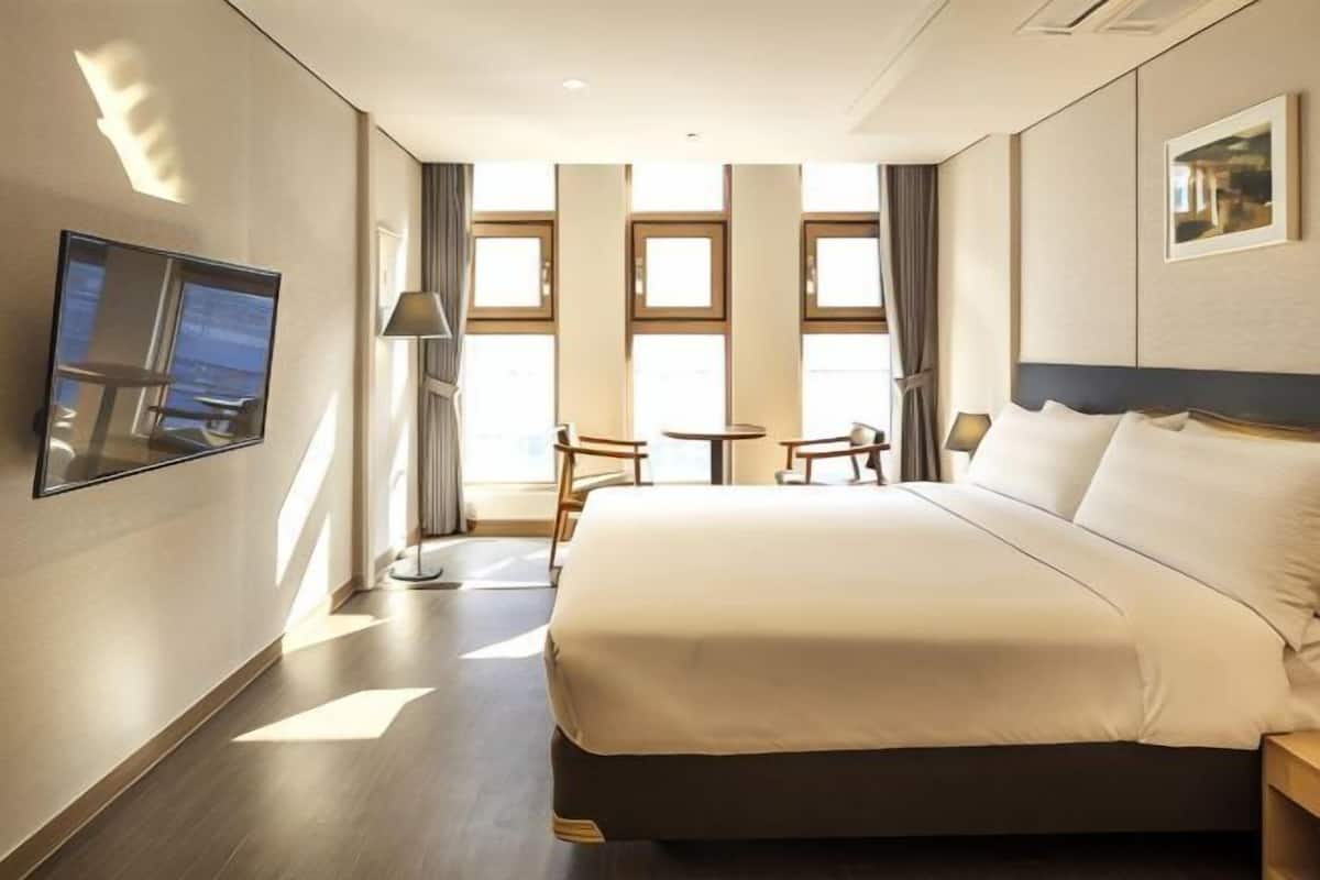 Biancheria da letto di alta qualità, una cassaforte in camera