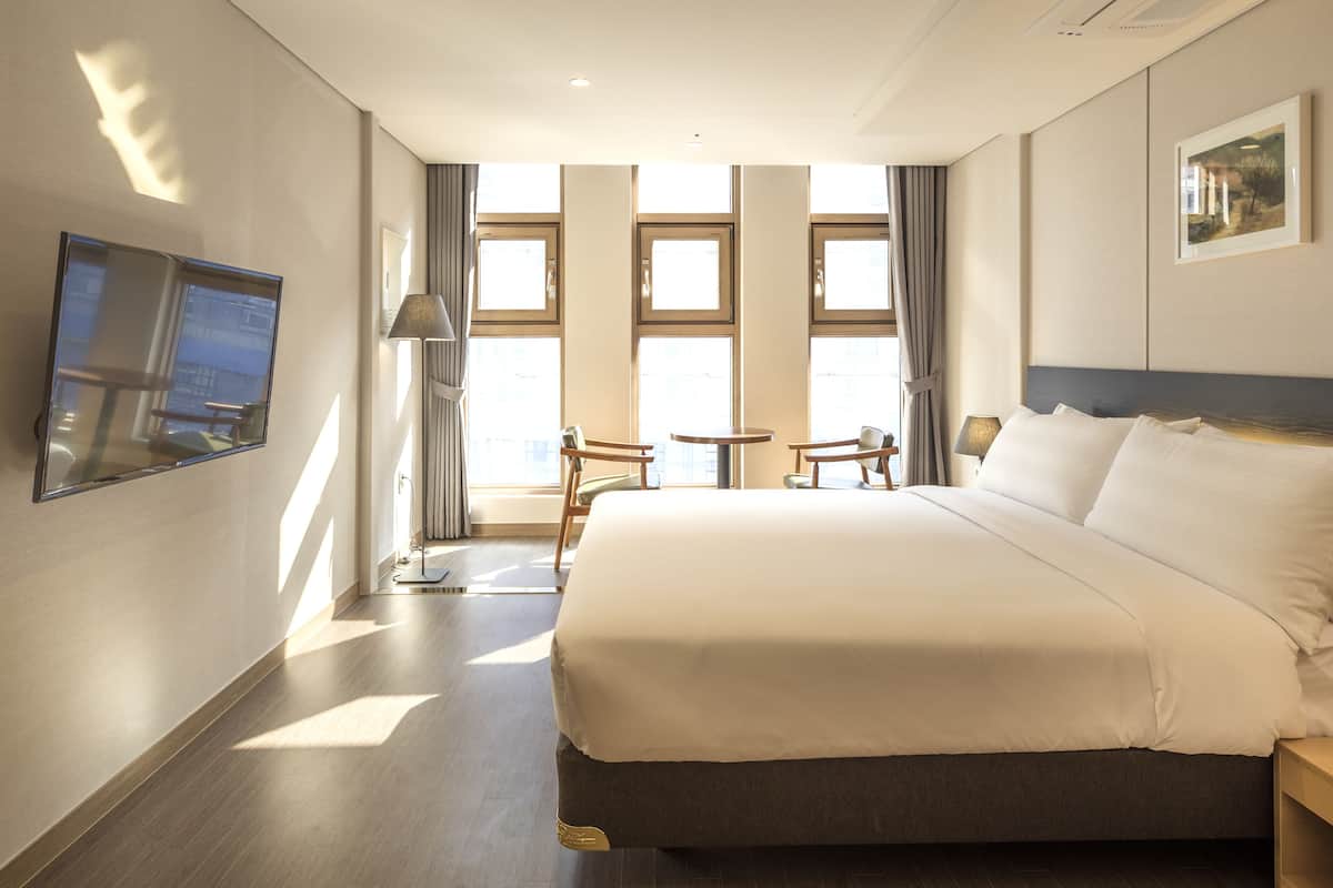 standard double room | view from room