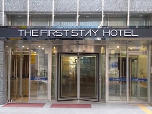Front of property - The First Stay Hotel (Seoul)