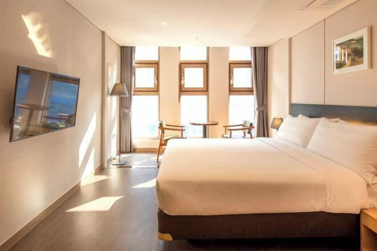 Biancheria da letto di alta qualità, una cassaforte in camera