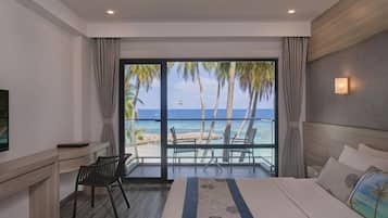 Standard Double Room | Bar mini, peti besi dalam bilik, dilengkapkan perabot secara berasingan