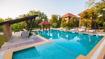 Utomhuspool