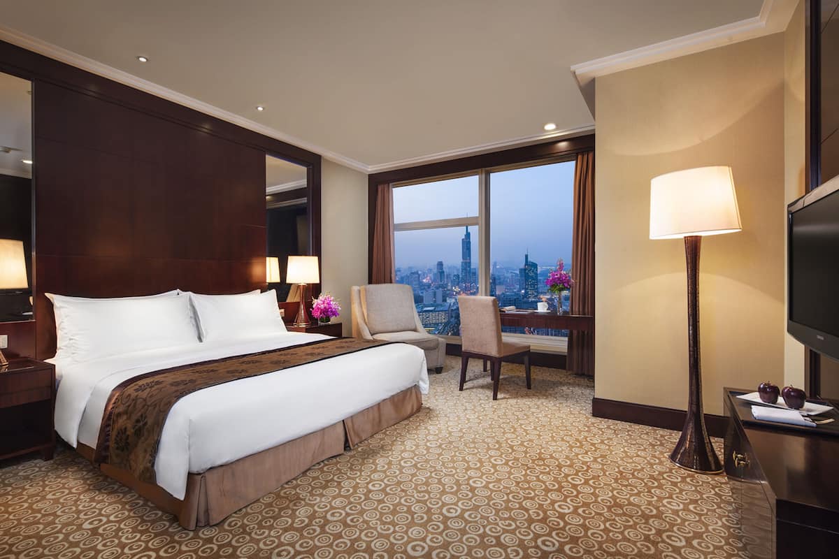 Deluxe Room | Premium bedding, free minibar items, in-room safe, desk