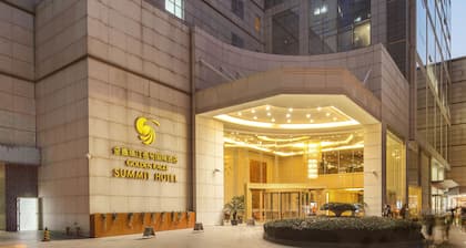 Golden Eagle Summit Hotel Downtown
