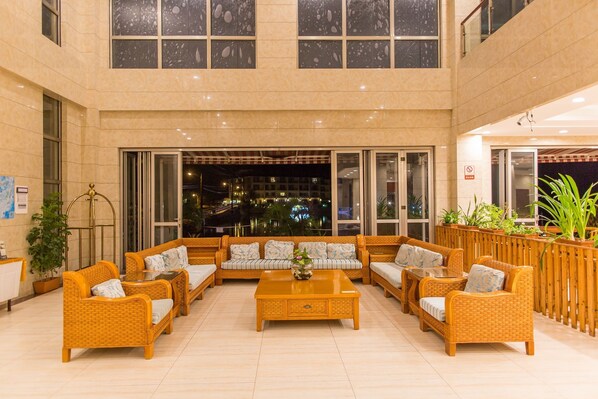 Sittområde i lobbyn