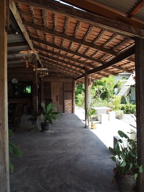 Interior - Lanta Happy Hill Resort (Ko Lanta)