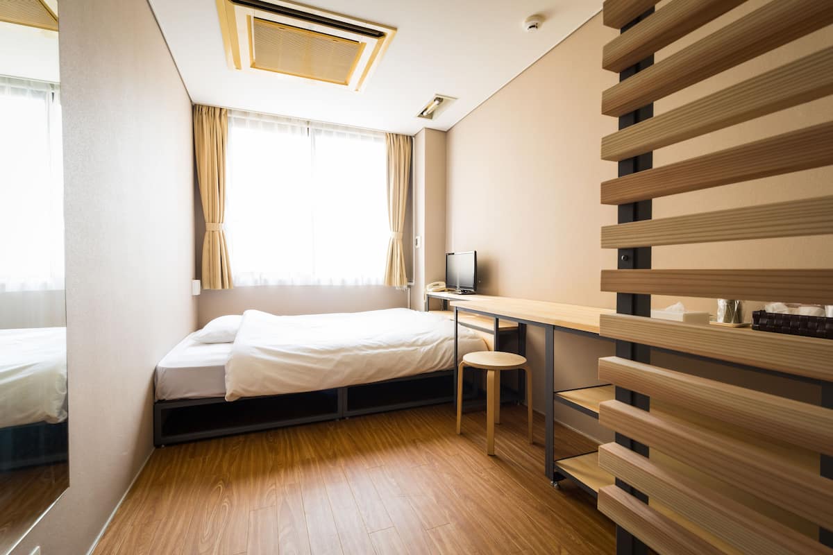 Economy Double Room, Shared Bathroom
