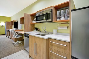 防过敏的被褥、羽绒被、客房内保险箱、办公桌