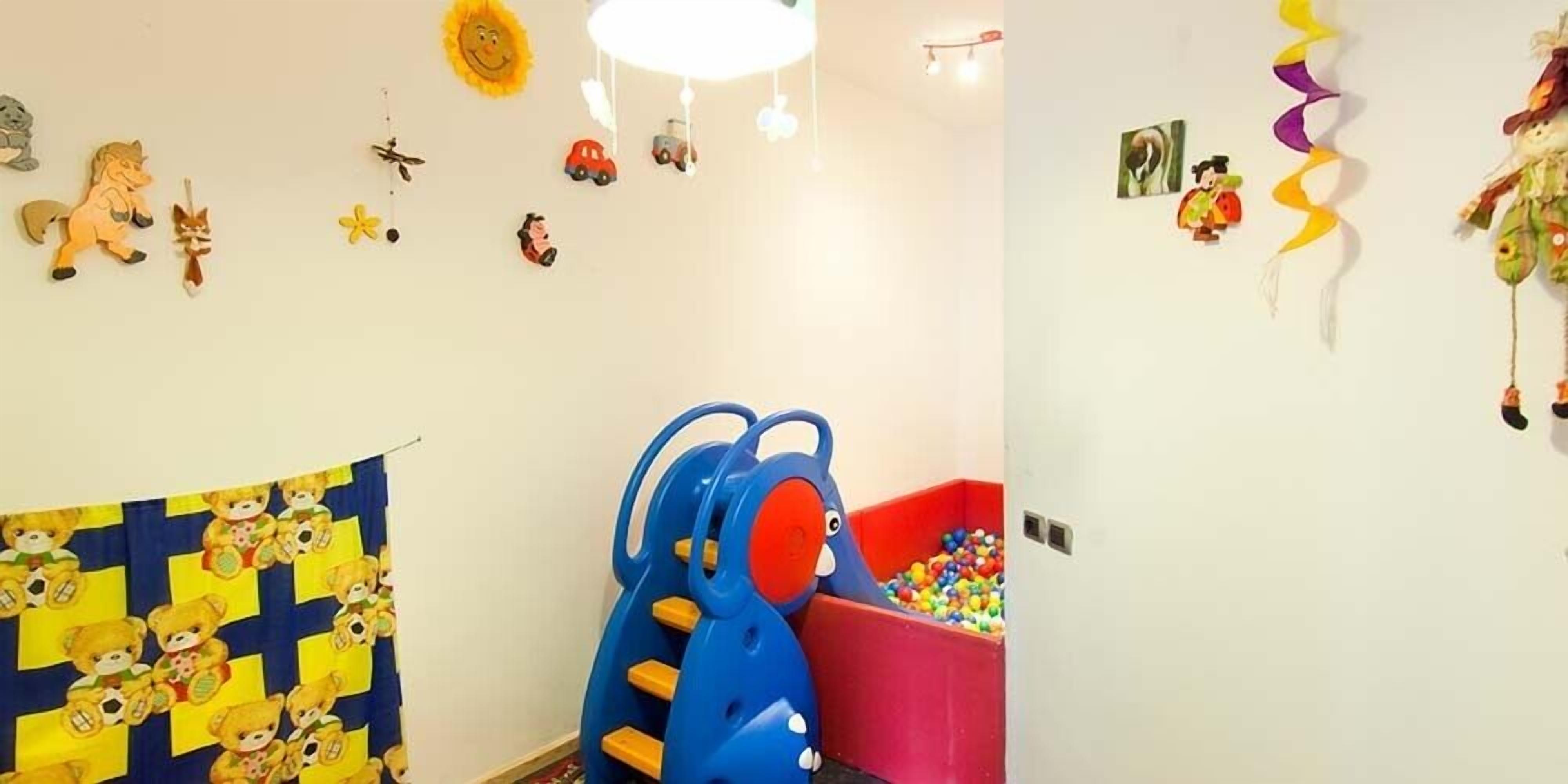 children’s play area – indoor