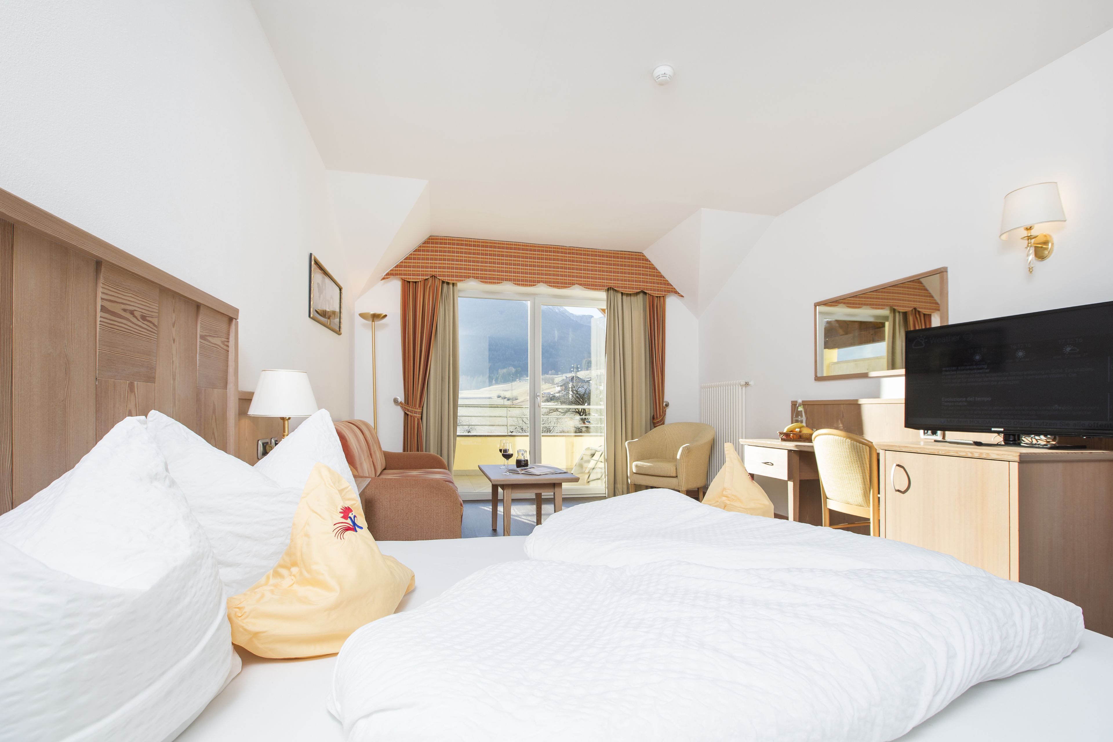 superior double room, balcony (dolomiti) | hypo-allergenic bedding, down duvets, in-room safe, desk