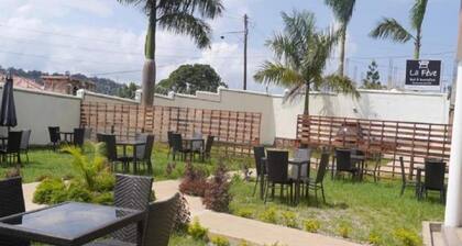 La Fève Bed & Breakfast