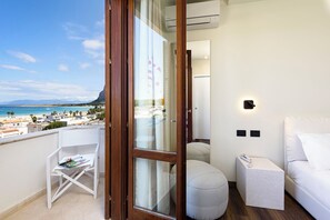더블룸, 바다 전망 | 고급 침구, 오리/거위털 이불, 미니바, 객실 내 금고