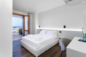 Superior Room, Non Smoking, Sea View | Premium bedding, down comforters, minibar, in-room safe - Albergo Auralba (San Vito Lo Capo)