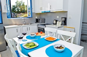 Villa, Private Pool (3) | In-room dining