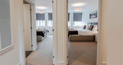 Celador Apartments - Sussex House Serviced Apartments