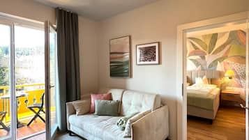 Hypo-allergenic bedding, free WiFi, bed sheets