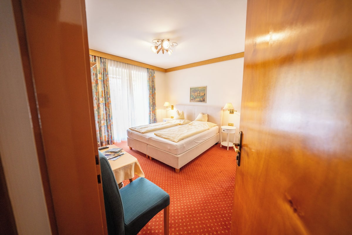 Wi-Fi gratuit, draps fournis