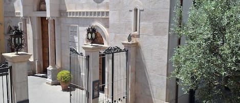 Exterior