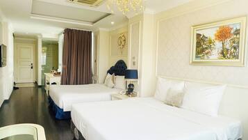 Artículos del minibar gratis y caja de seguridad en la habitación