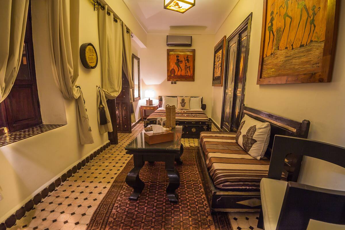 Executive Double Room | Living area