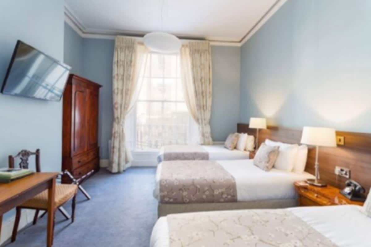 Premium bedding, in-room safe, soundproofing, iron/ironing board