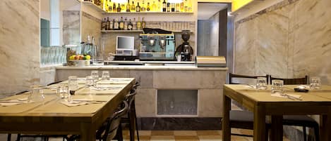Bar (sur place)