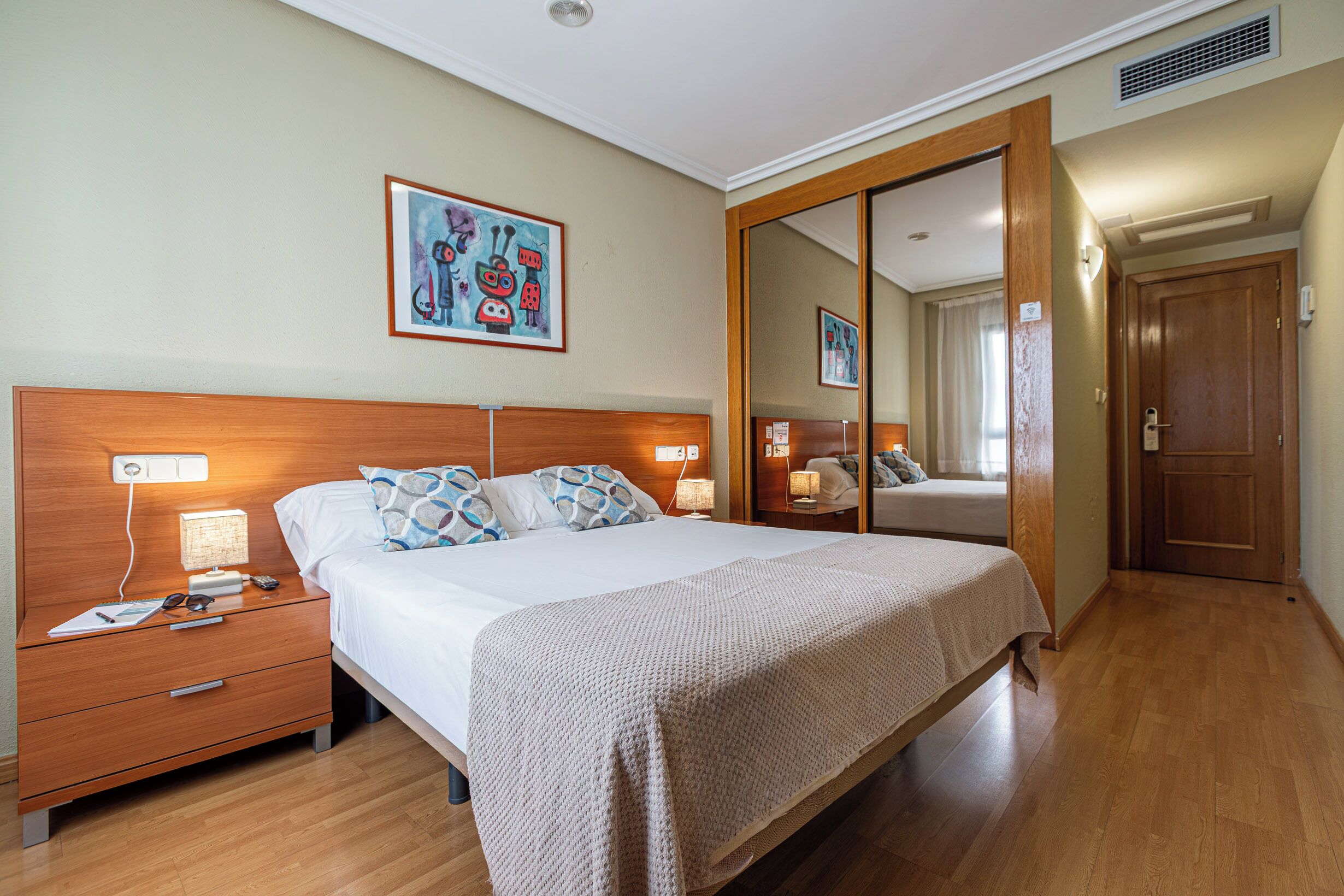 Double Room | Desk, blackout drapes, free cribs/infant beds, free WiFi