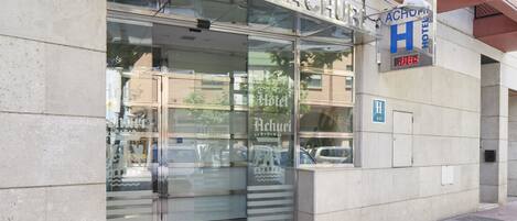 Entrée de l’hébergement