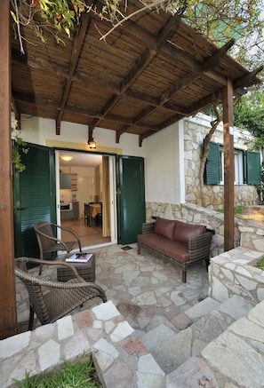 Apartment, 2 Bedrooms | Terrace/patio