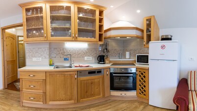 Villa Flora Apartments