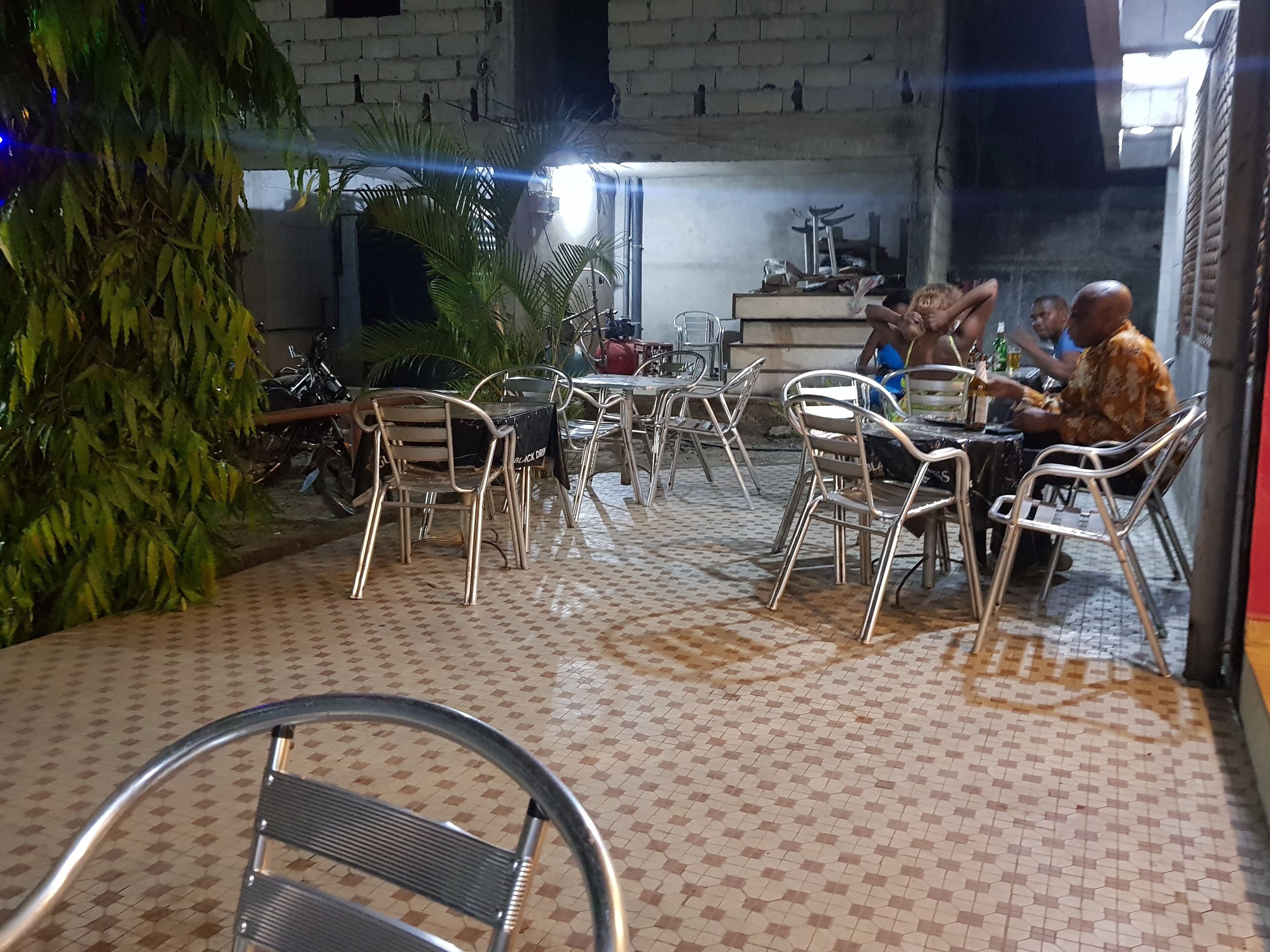 Breakfast, lunch, dinner served; local and international cuisine 