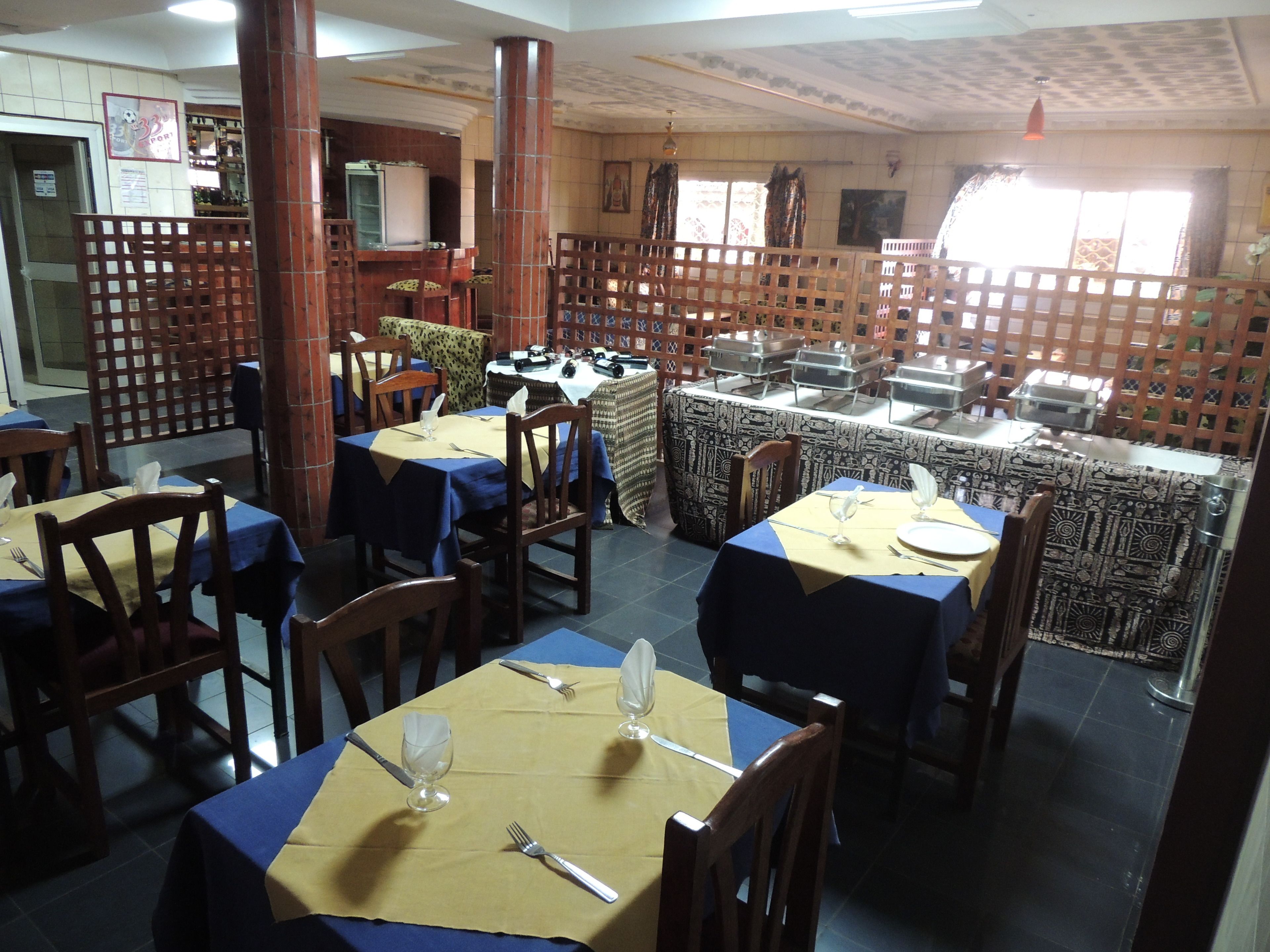 breakfast, lunch, dinner served; local and international cuisine