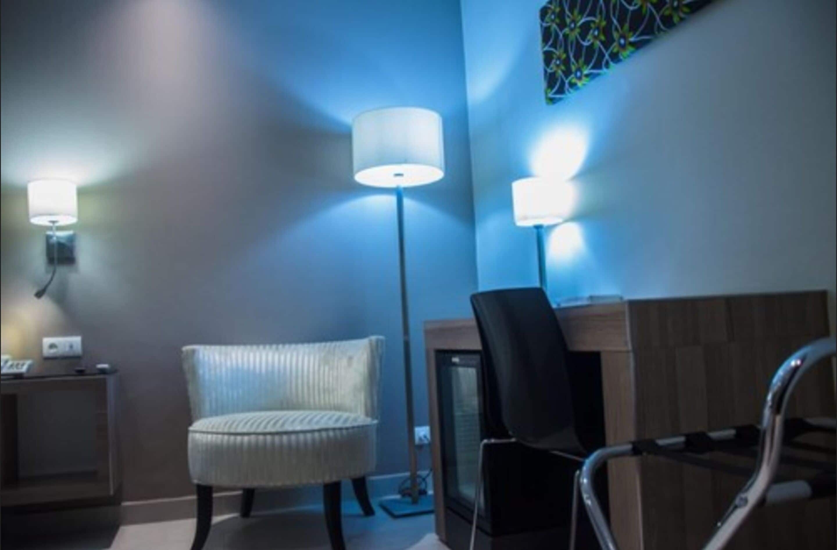 1 bedroom, premium bedding, free minibar items, in-room safe