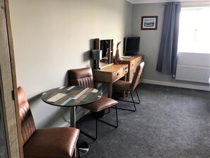 Classic Twin Room, 2 Single Beds